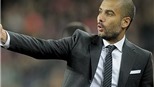 Pep Guardiola bảo vệ cựu chủ tịch Laporta 